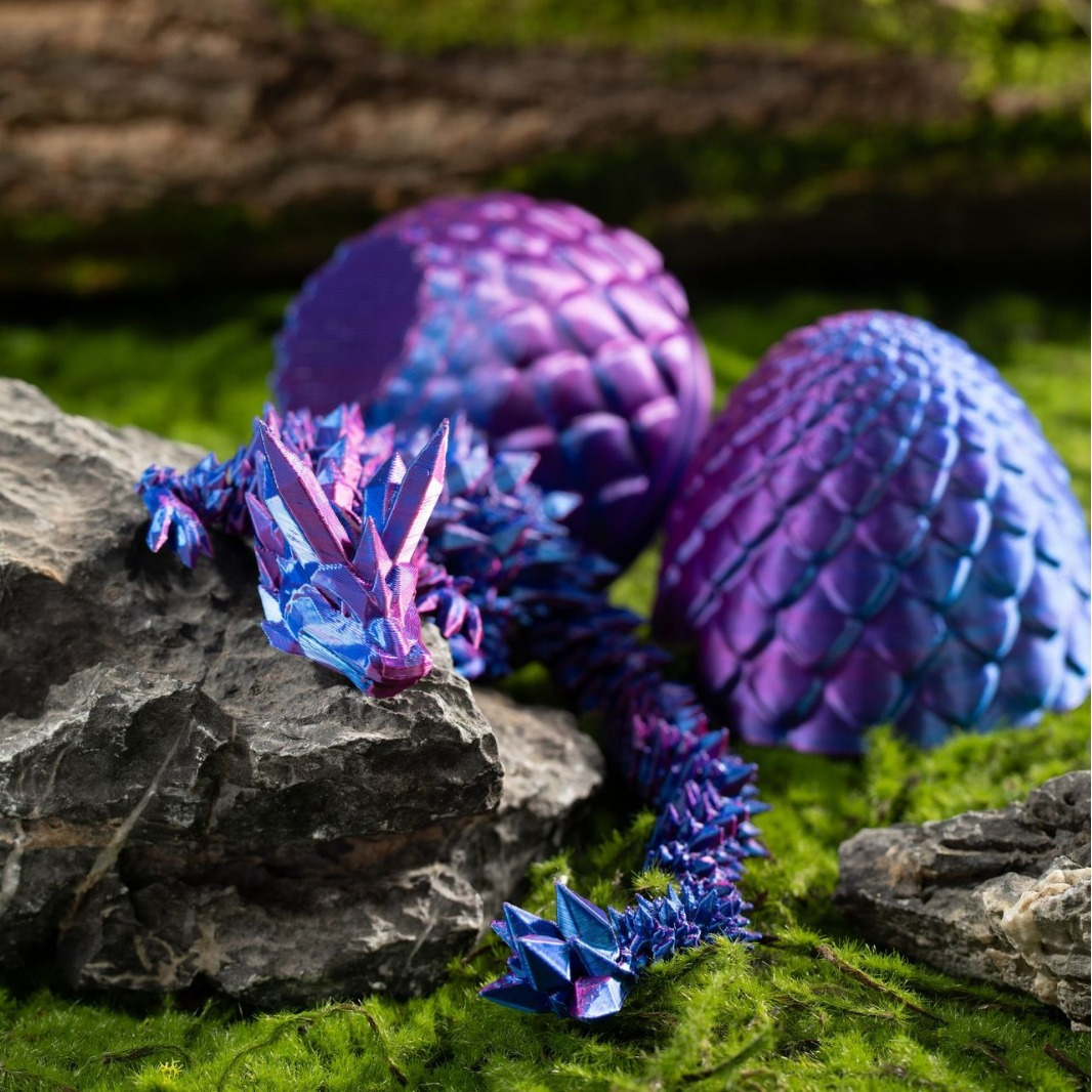 Nightshade Dragon Egg — Collectible Crystal Resin Dragon Egg (Glow-in-the-Dark Options)